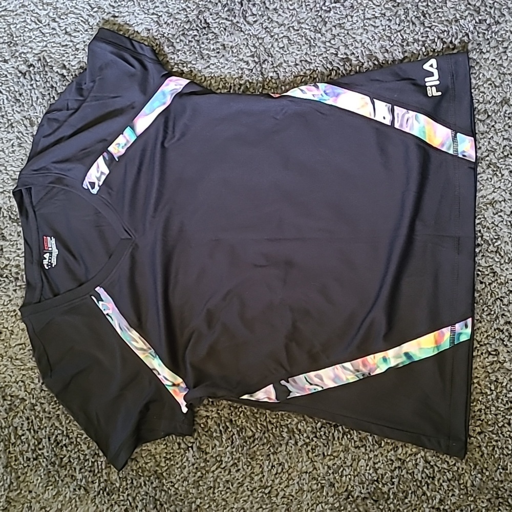 EUC Fila Sz M black top